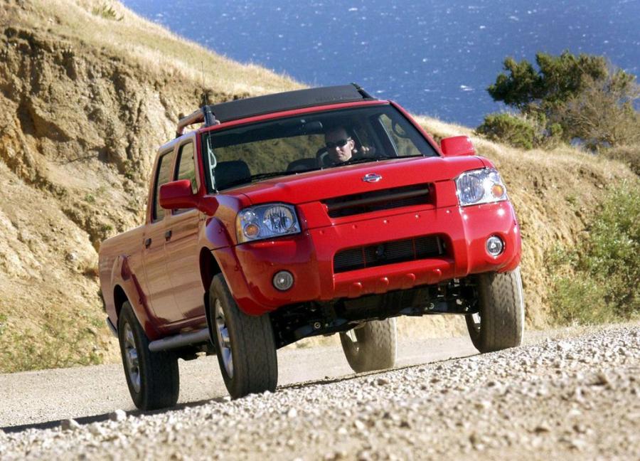  Nissan Frontier Crew Cab 2001 года  (фото 8 из 11)